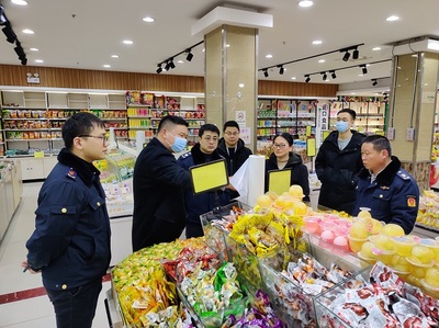市市場監(jiān)管局開展專項抽查 筑牢塑料制品與藥品零售質量安全防線